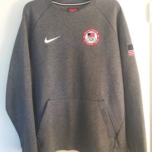 Nike Tech United States Olympic Team Crewneck Sz L